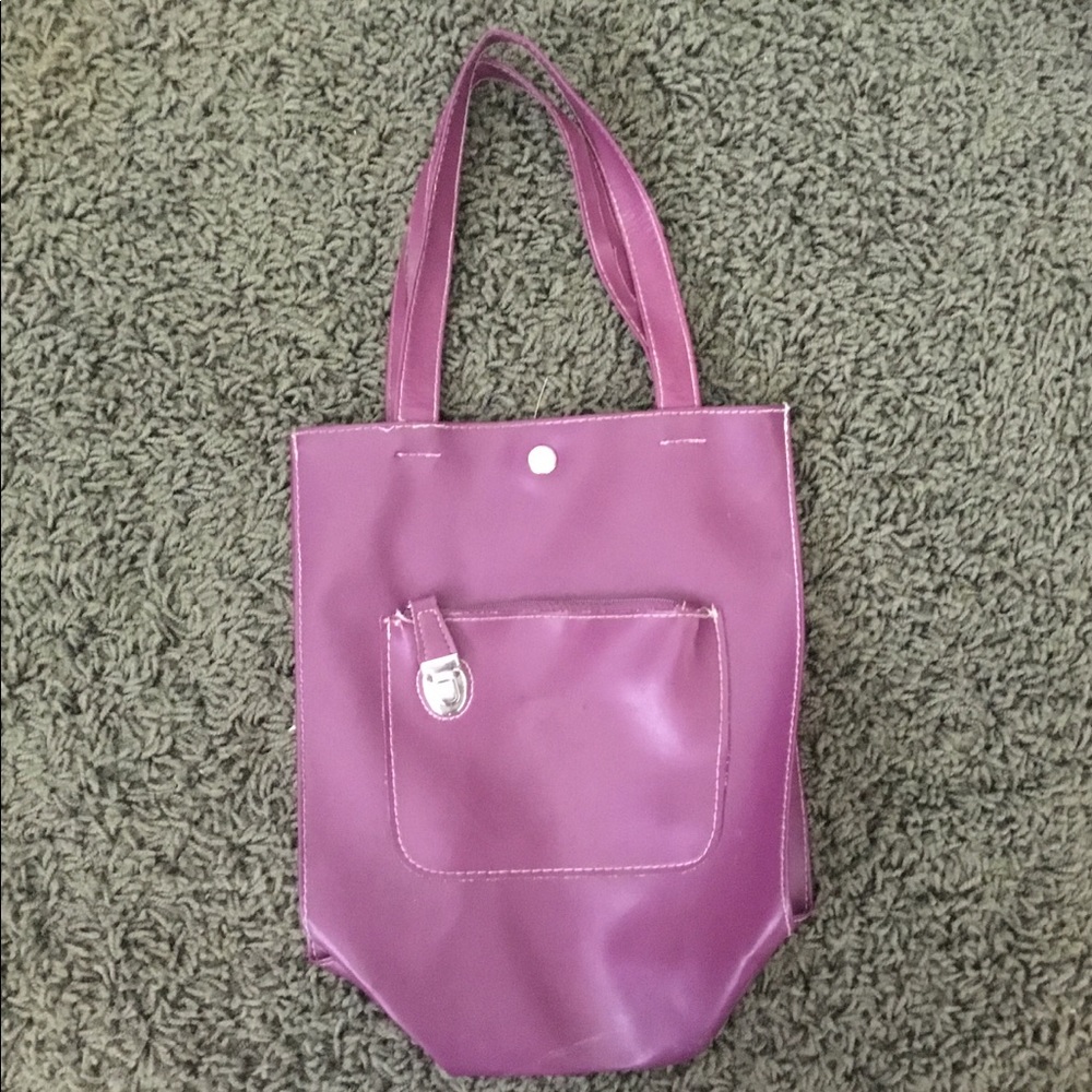 Hand bag